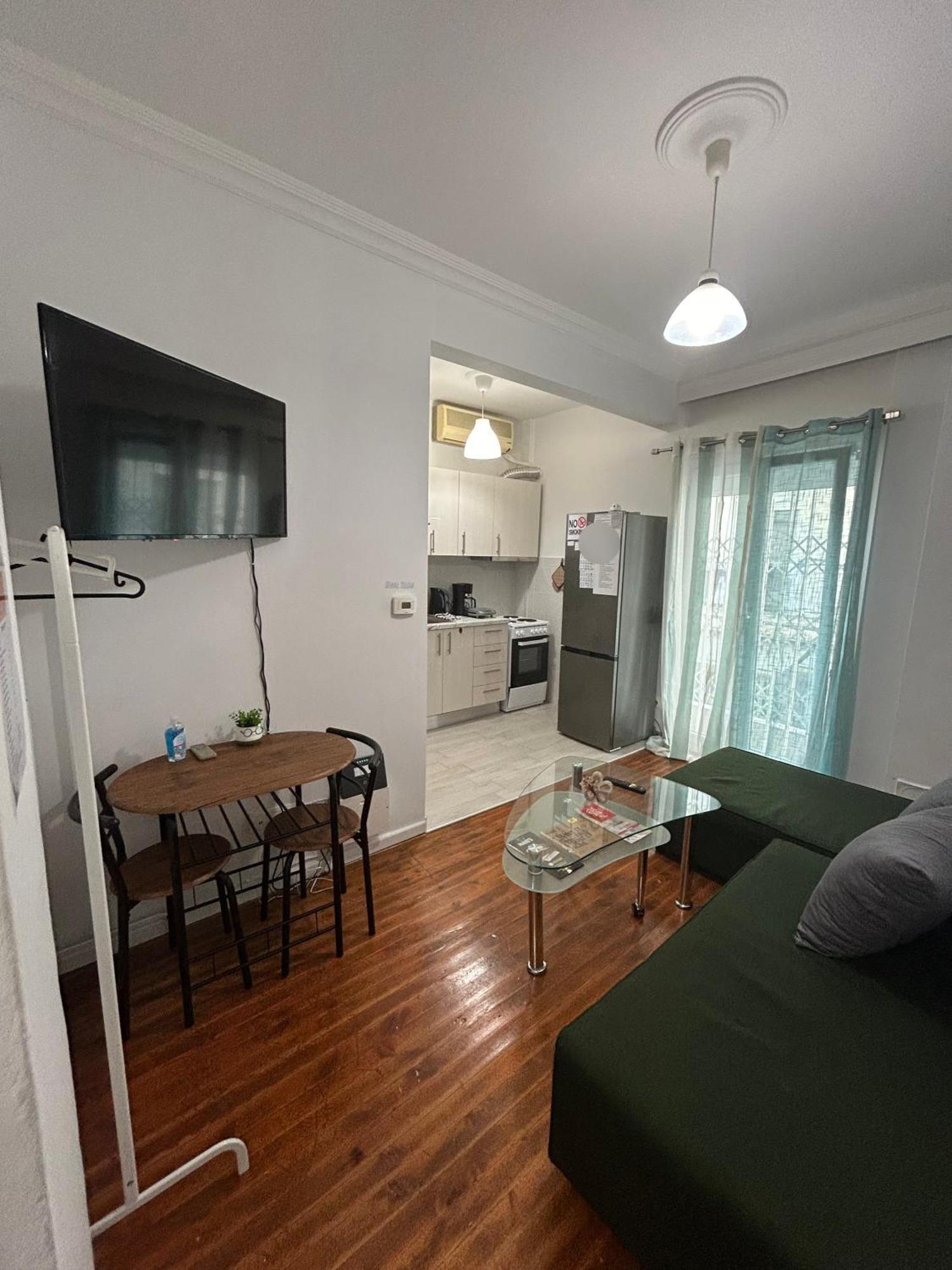 Calm Corner Delfon Apartamento
